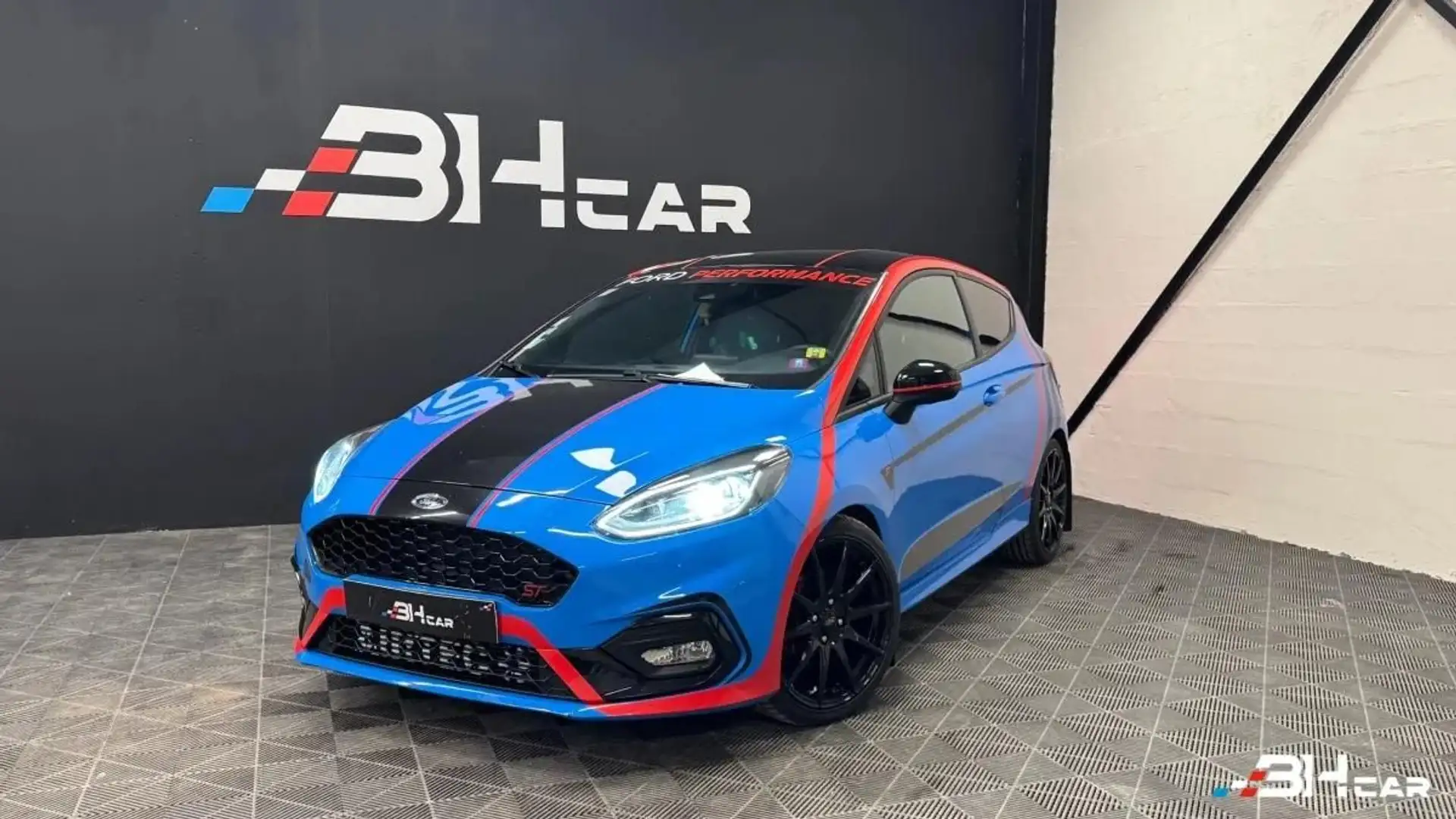 Ford Fiesta 1.6 ECOBOOST 200 ST200 Blauw - 1