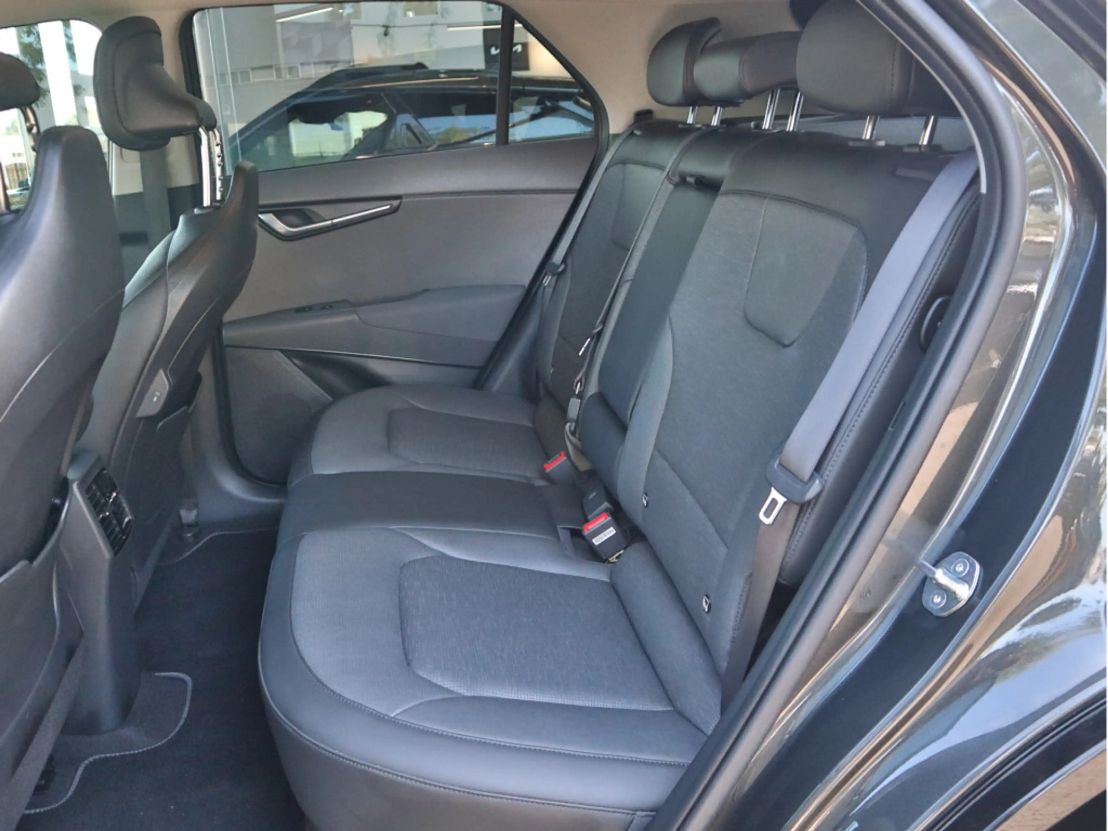 Kia e-Niro EV ExecutiveLine 64.8 kWh | Leder | Harman Kardon — photo 21