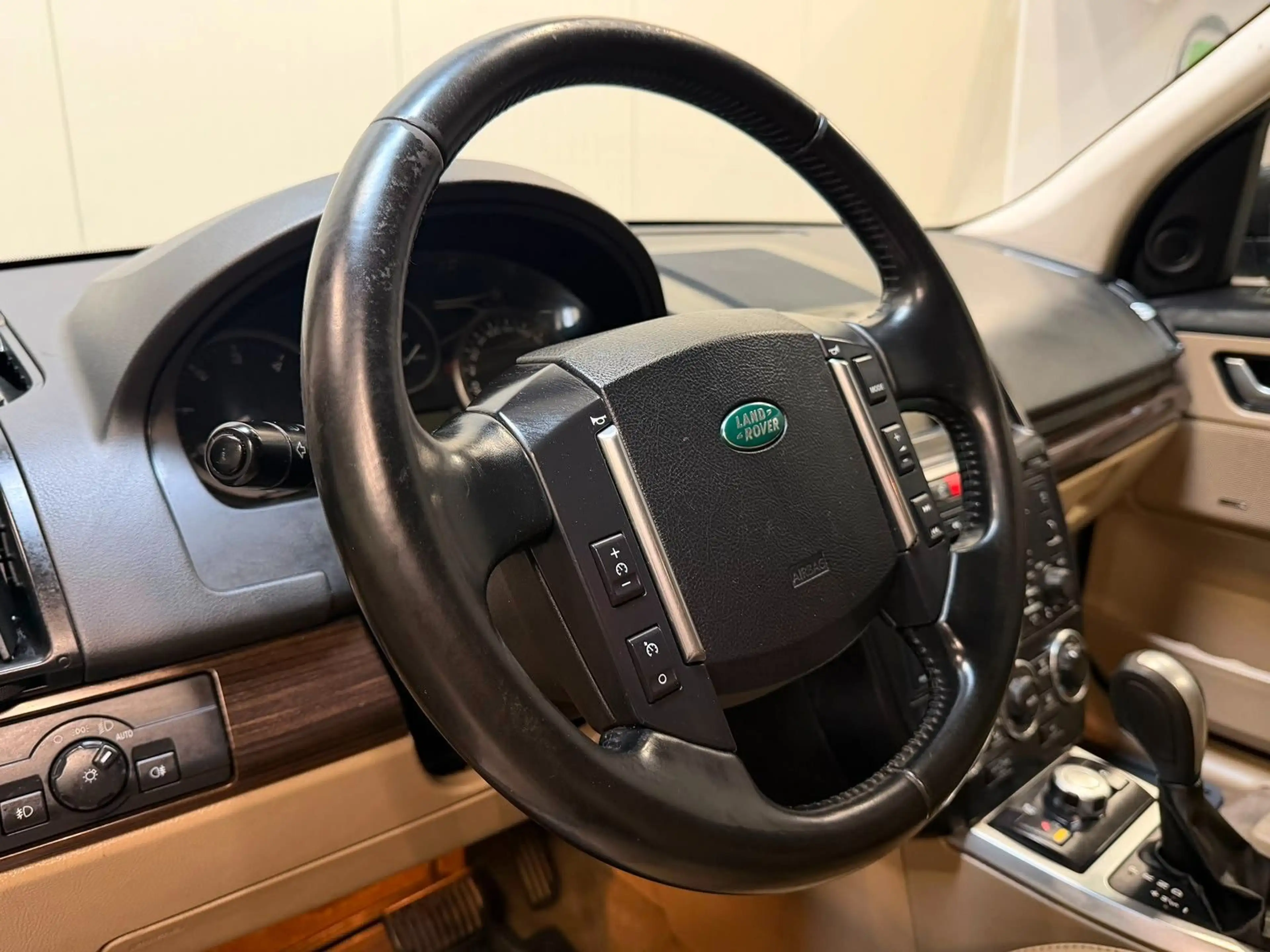 Land Rover Freelander 2 HSE SD4 Sitzheizung/Klima/Radio/PDC — photo 10