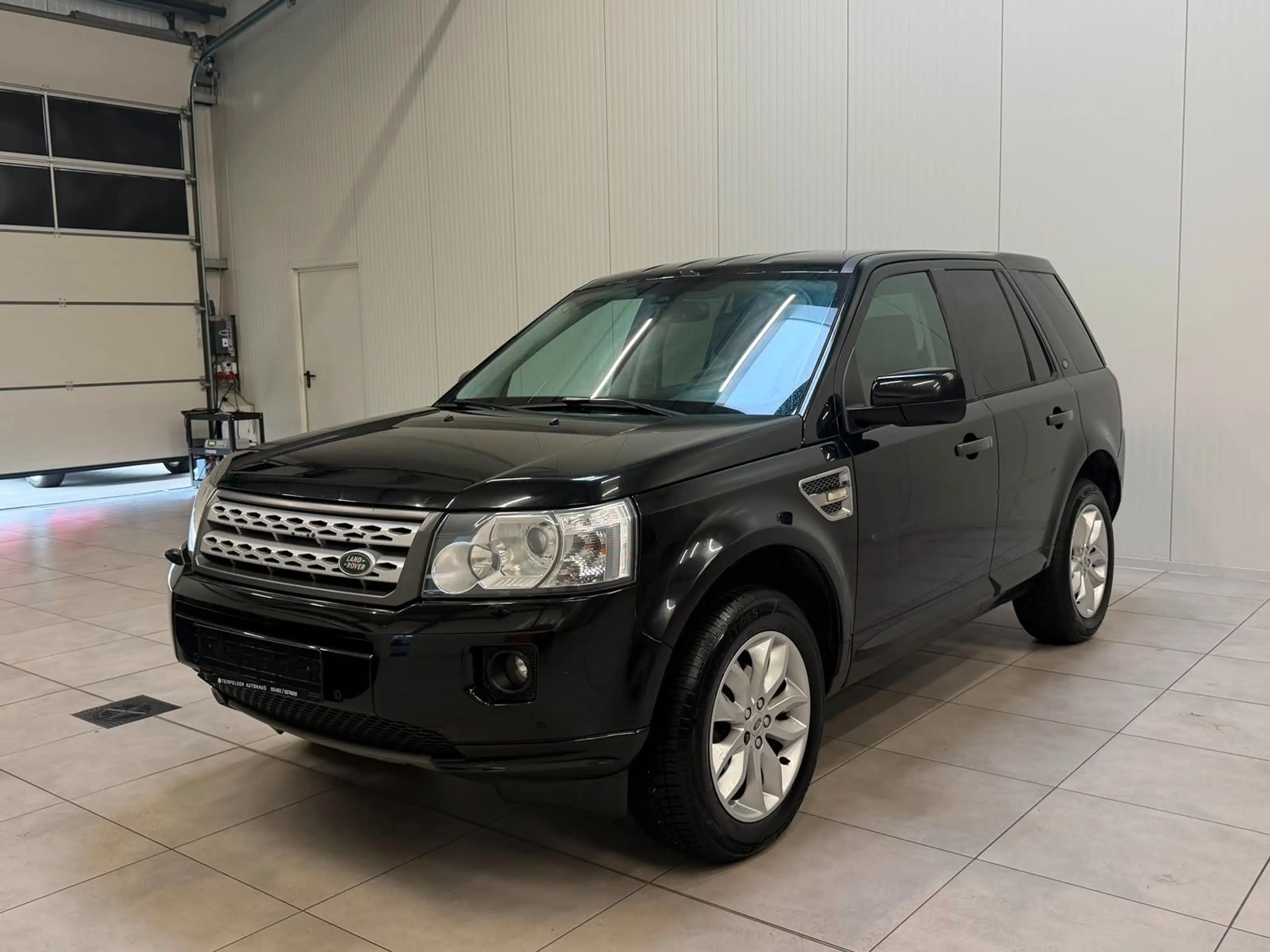Land Rover Freelander 2 HSE SD4 Sitzheizung/Klima/Radio/PDC