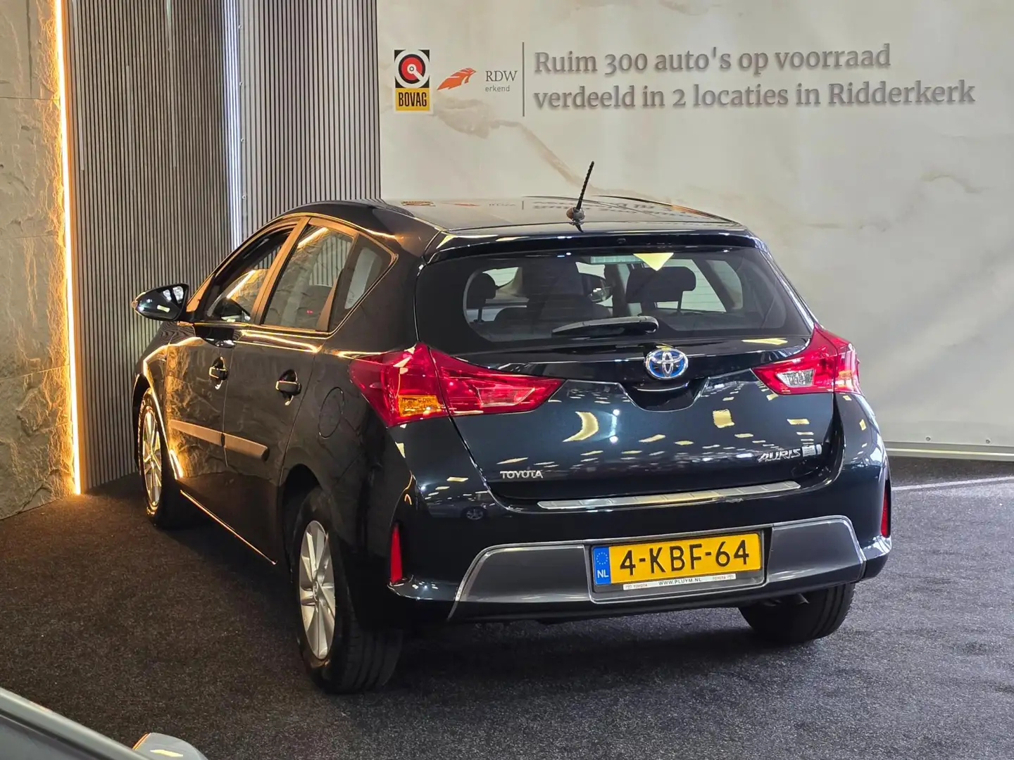 Toyota Auris 1.8 Hybrid Aspiration|GARANTIE|NAP|2E EIG|CRUISE|N Gris - 2