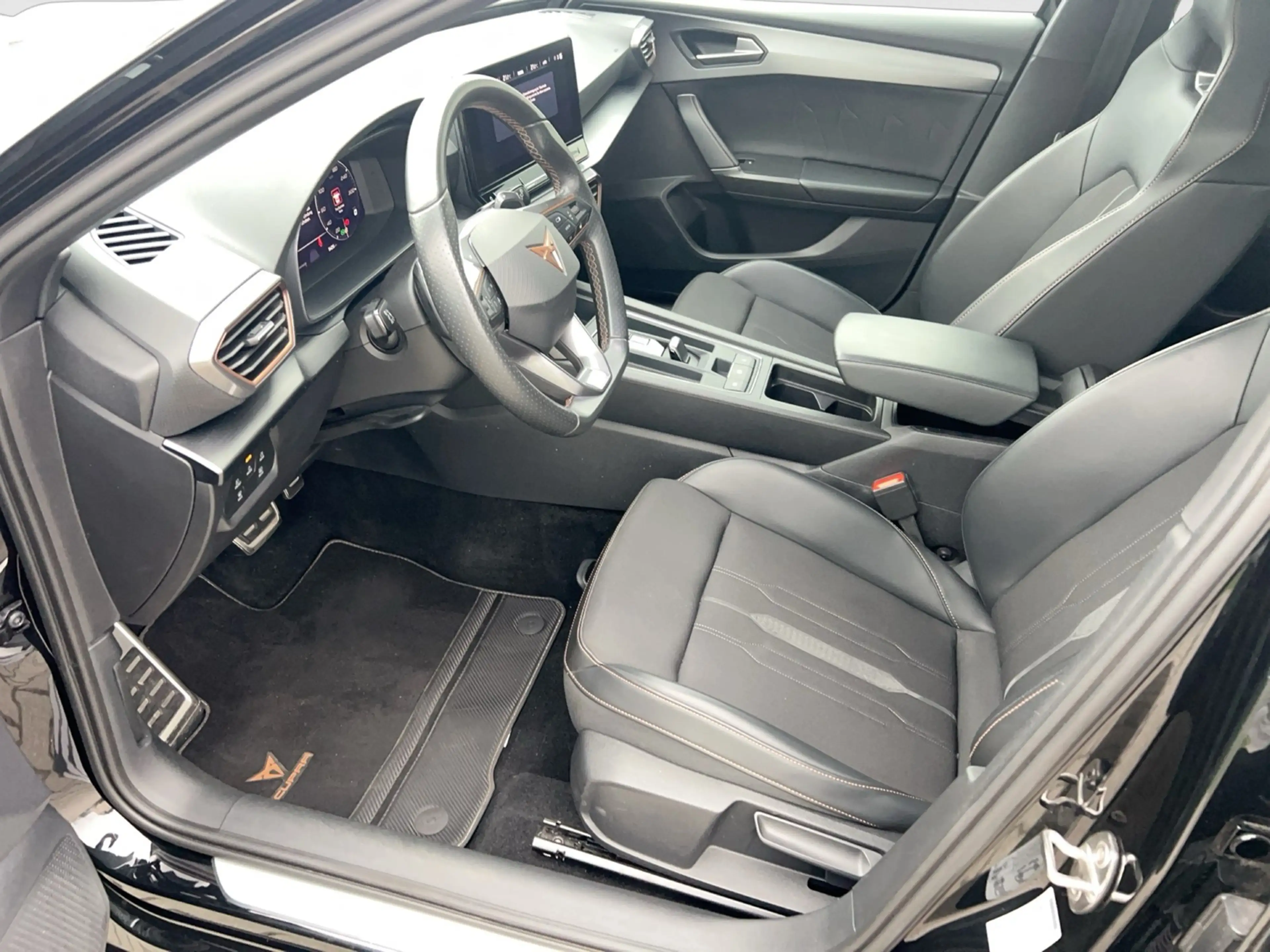 CUPRA Leon TSI VZ DSG LED Navi RFK SHZ — photo 9