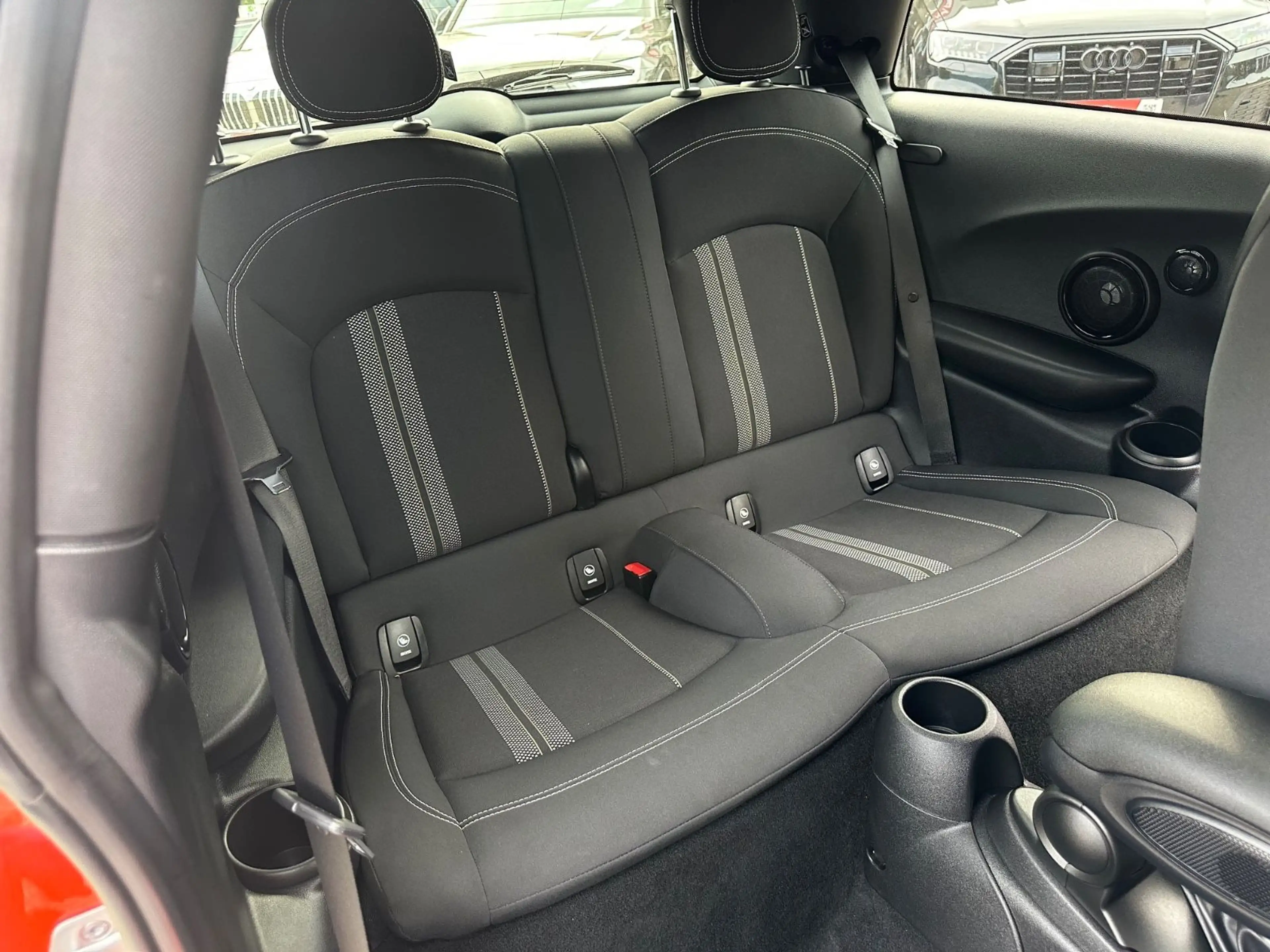 MINI Cooper S JC WORKS Aut LED Virt ACC Nav H&K 141kw — photo 16