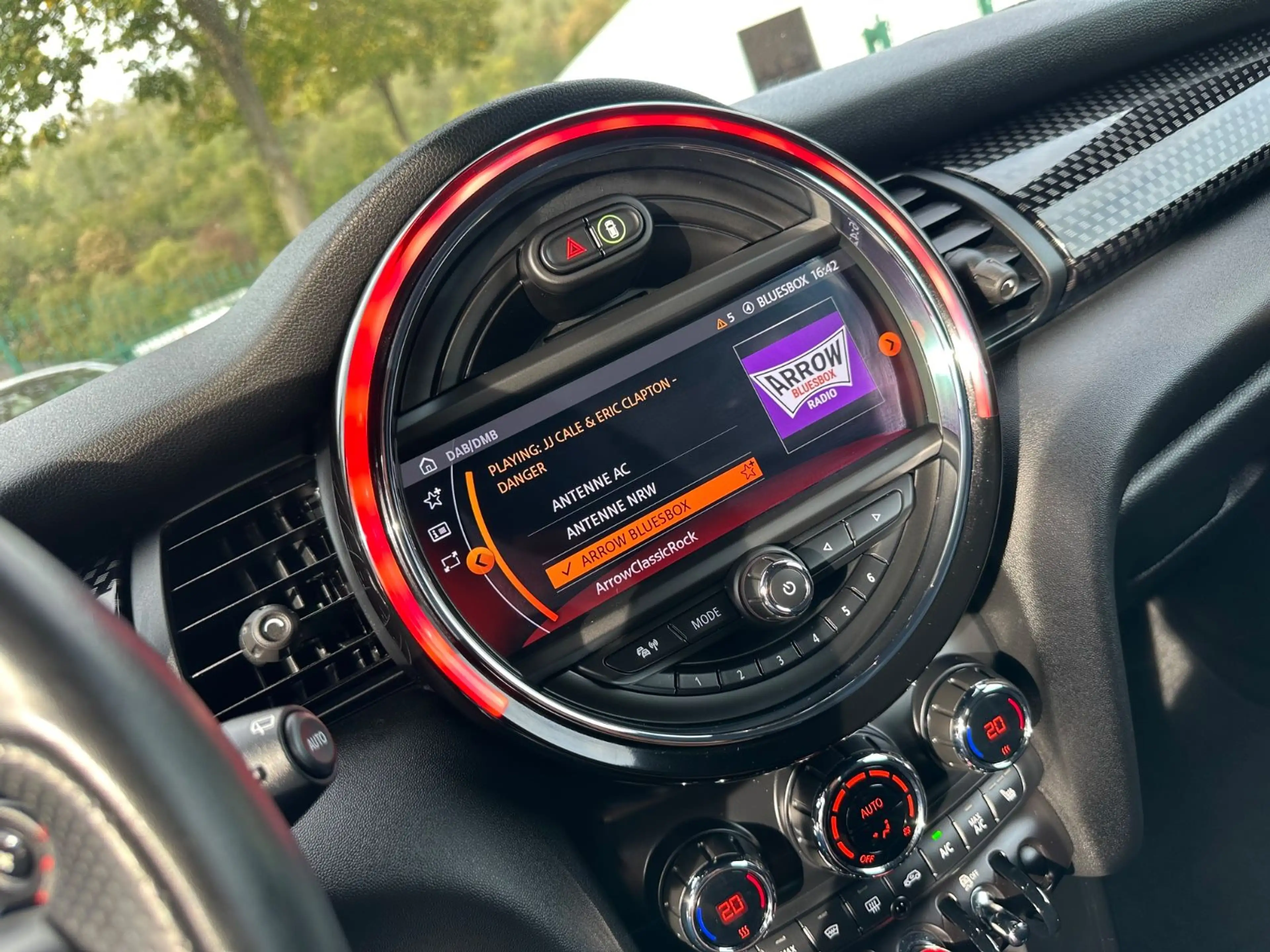 MINI Cooper S JC WORKS Aut LED Virt ACC Nav H&K 141kw — photo 26