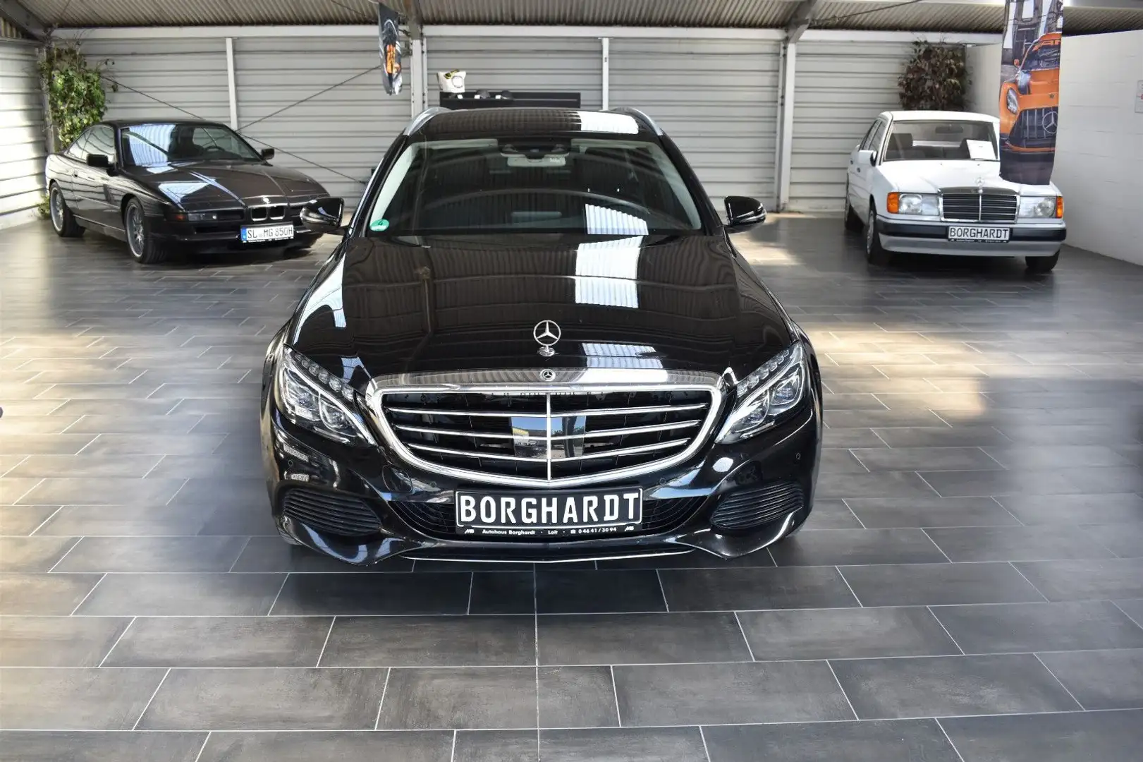 Mercedes-Benz C 220 d T AUTOMATIK/EXCLUSIVE Noir - 1