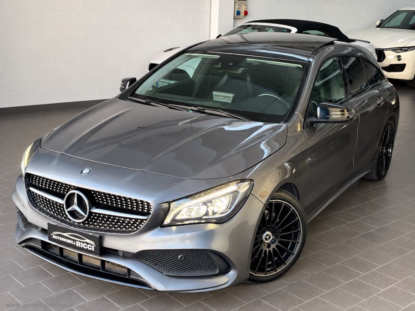 Mercedes-Benz CLA 220