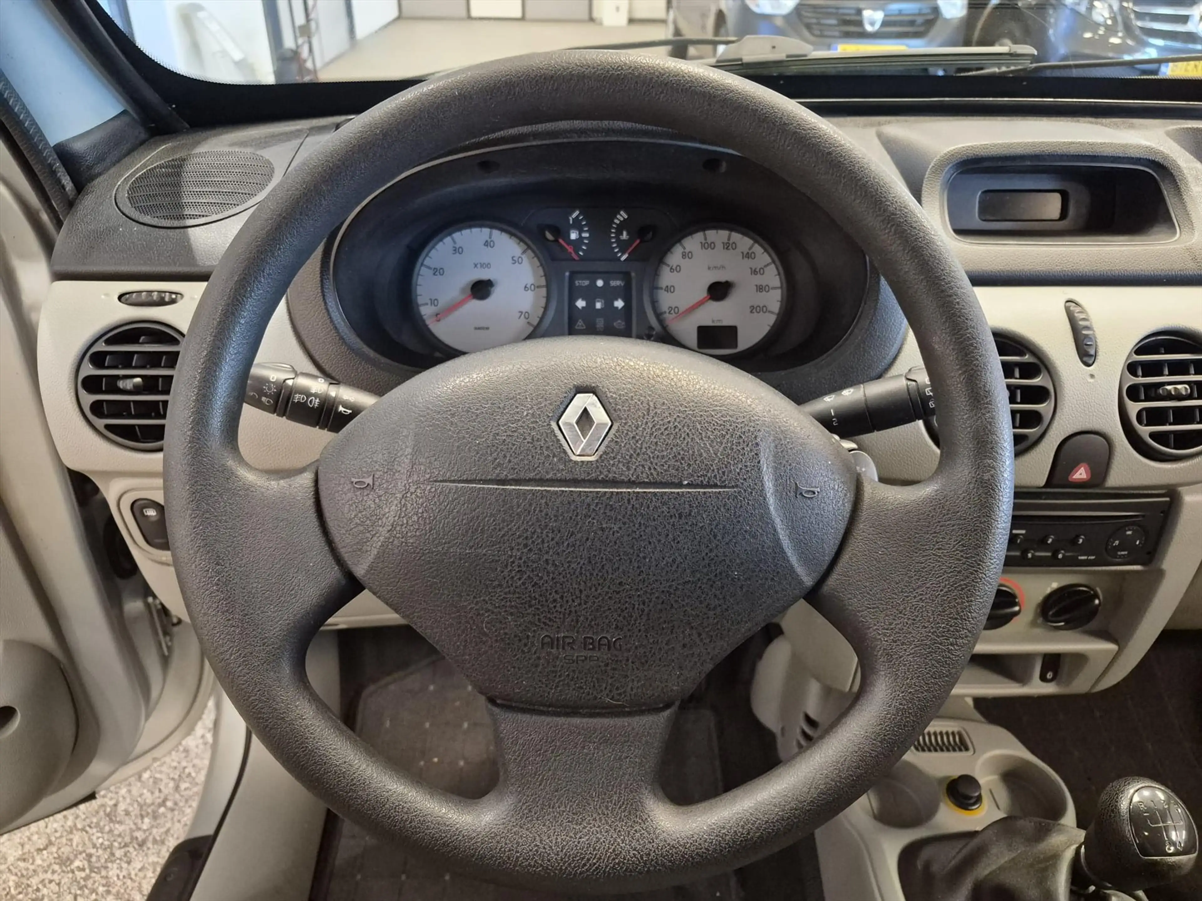 Renault Kangoo Rolstoelauto 3+1 — photo 22