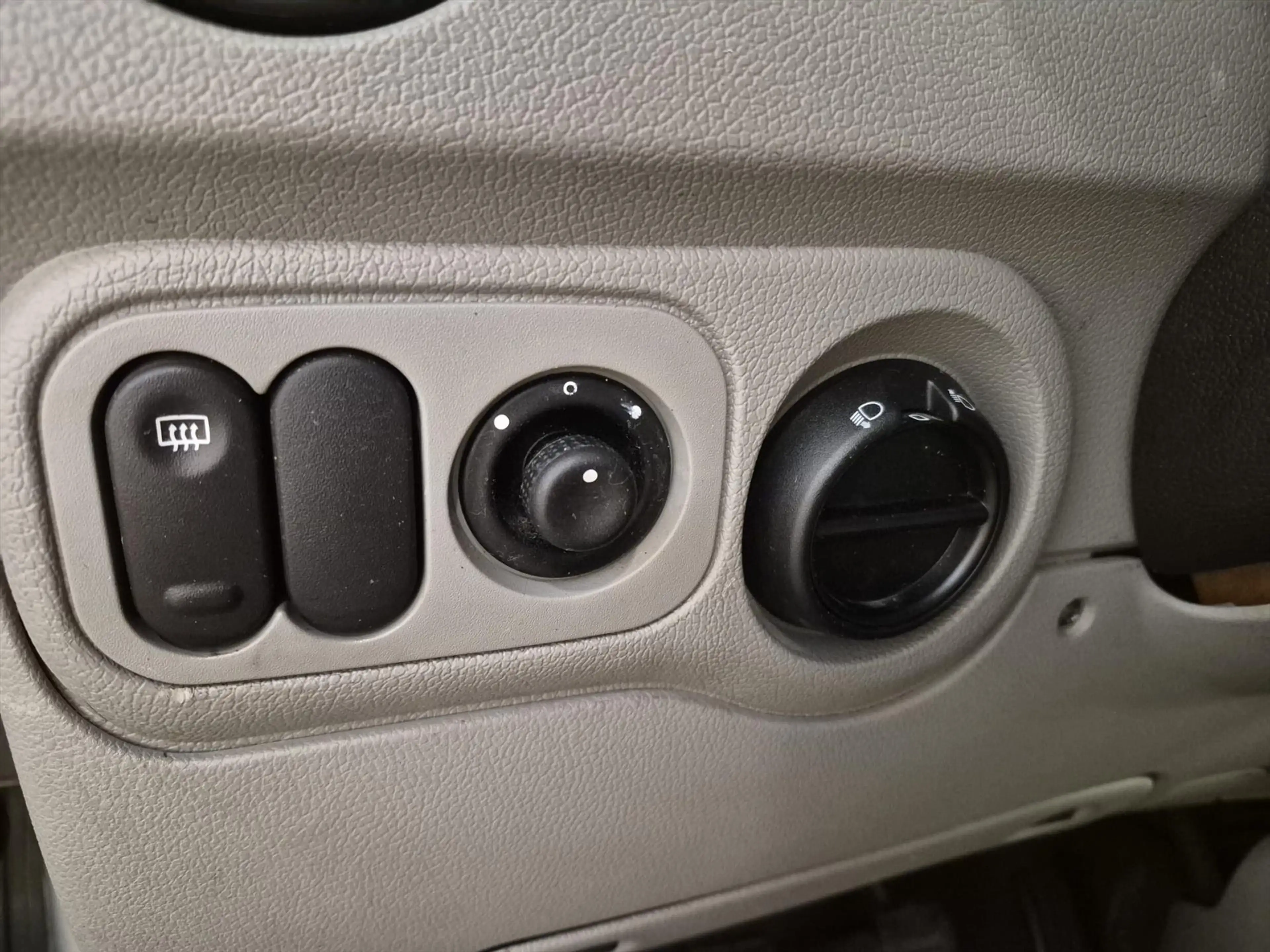 Renault Kangoo Rolstoelauto 3+1 — photo 27