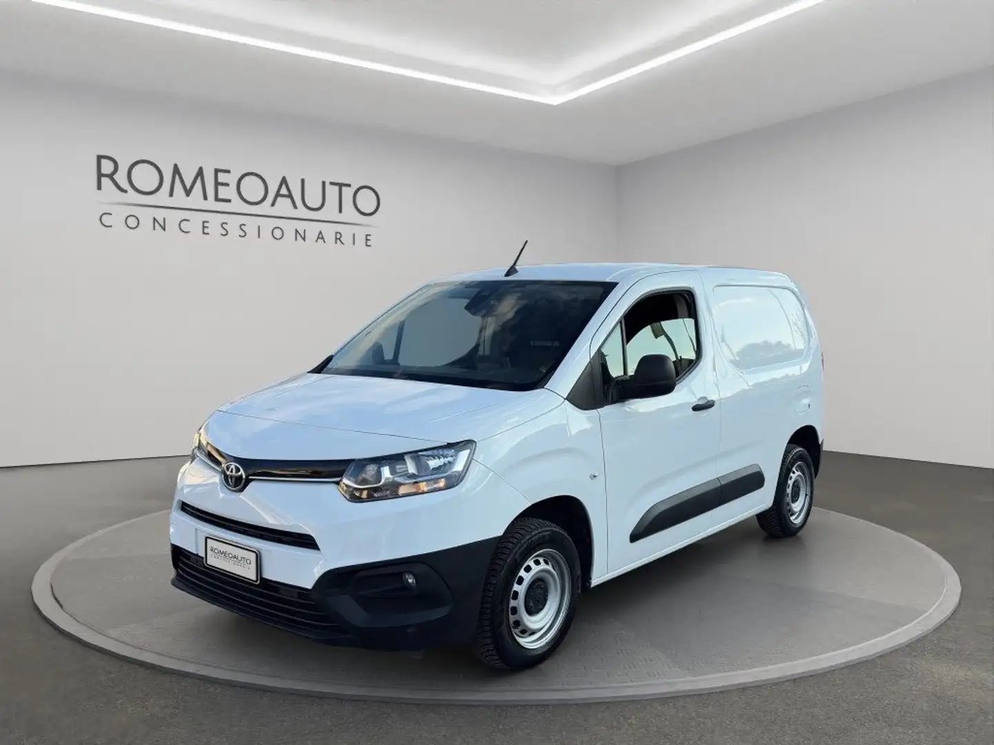 Toyota Proace City 1.5D 100CV S&S PC 4p. Bianco - 1
