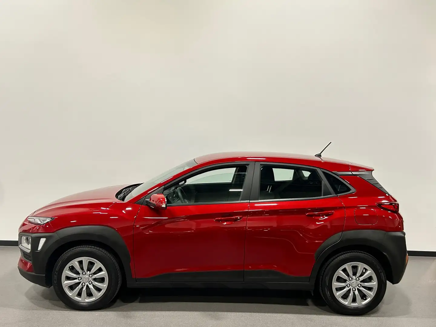 Hyundai KONA 1.0 T-GDI i-Drive | Airco | Cruise Control | Bluet Rood - 2