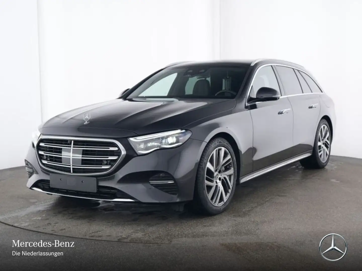 Mercedes-Benz E 300 de T 4M Fahrass 360° Pano Burmester Distr. Grau - 2