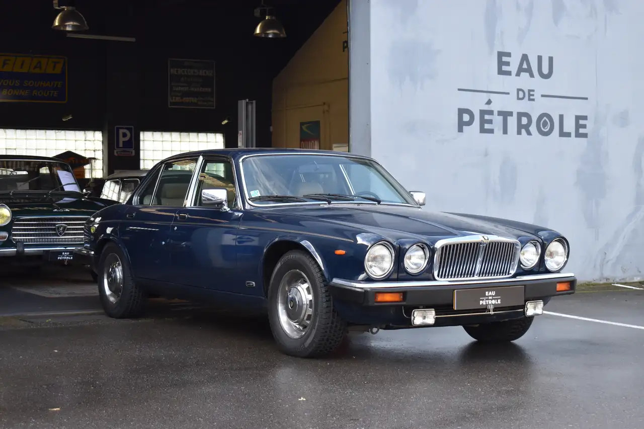 Jaguar XJ12 Sovereign, foto 2