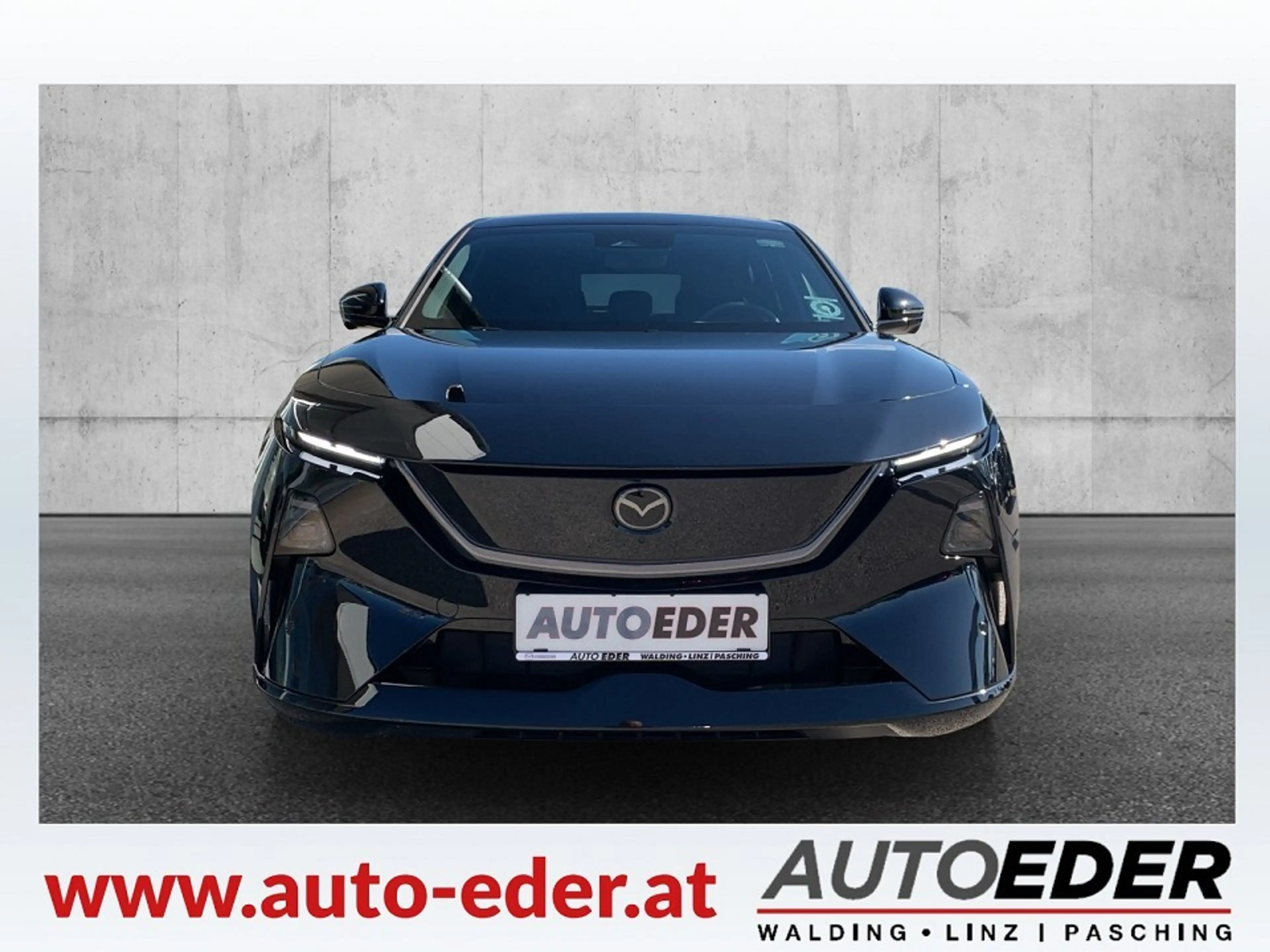 Mazda CX-6e Mazda CX-6e 78kWh Takumi — photo 2