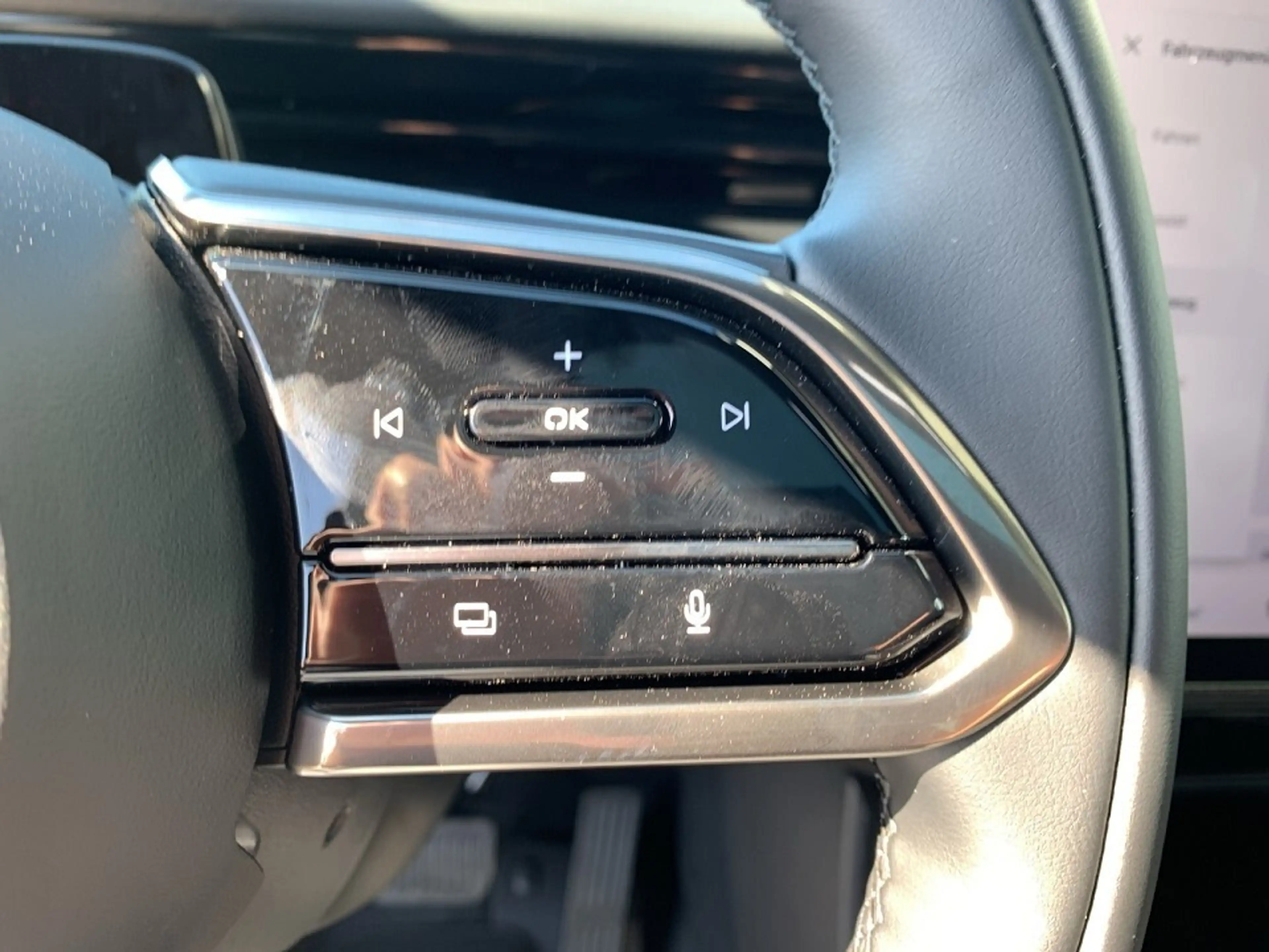 Mazda CX-6e Mazda CX-6e 78kWh Takumi — photo 13