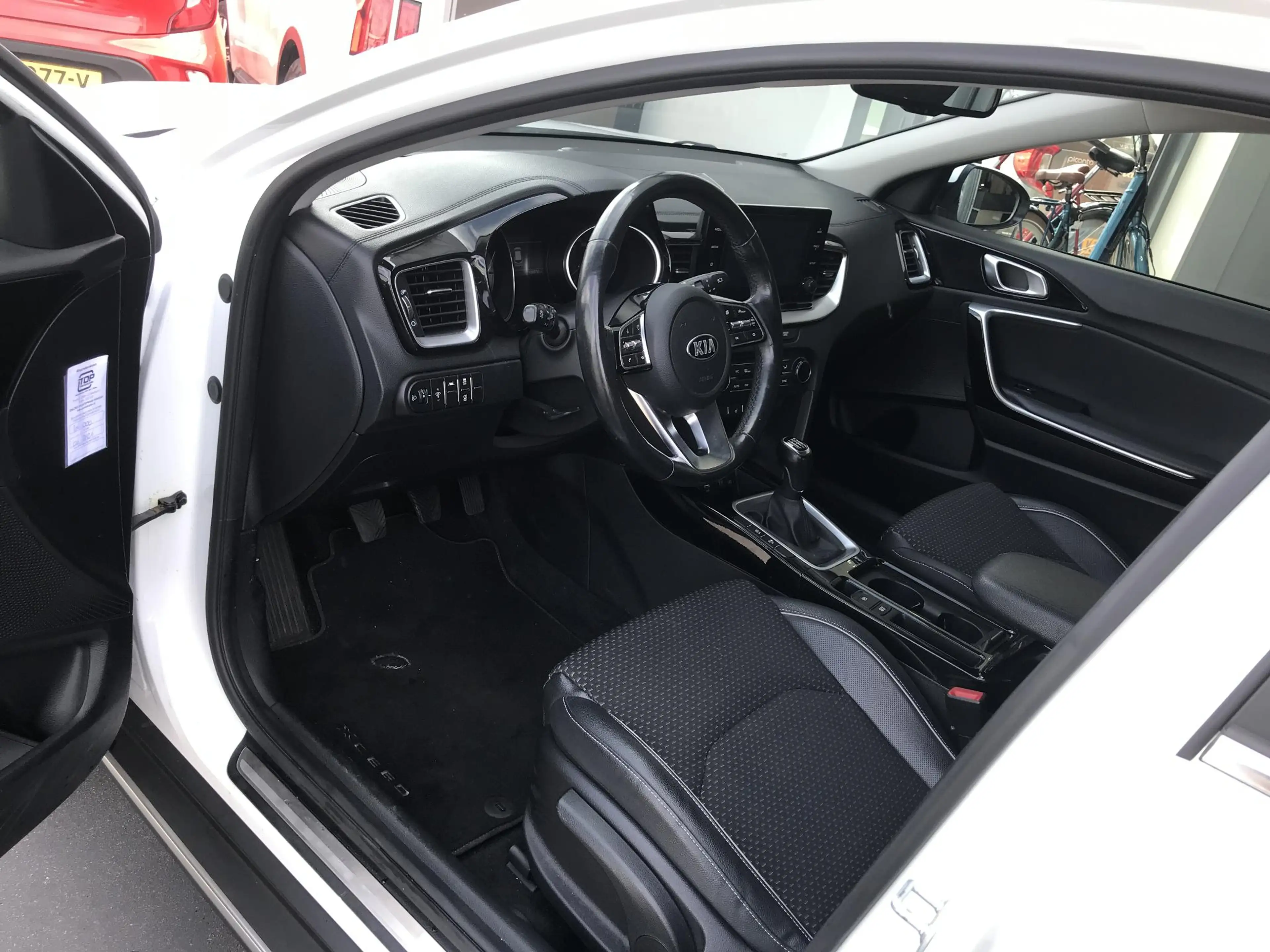 Kia XCeed 1.4 T-GDi DynamicLine — photo 6
