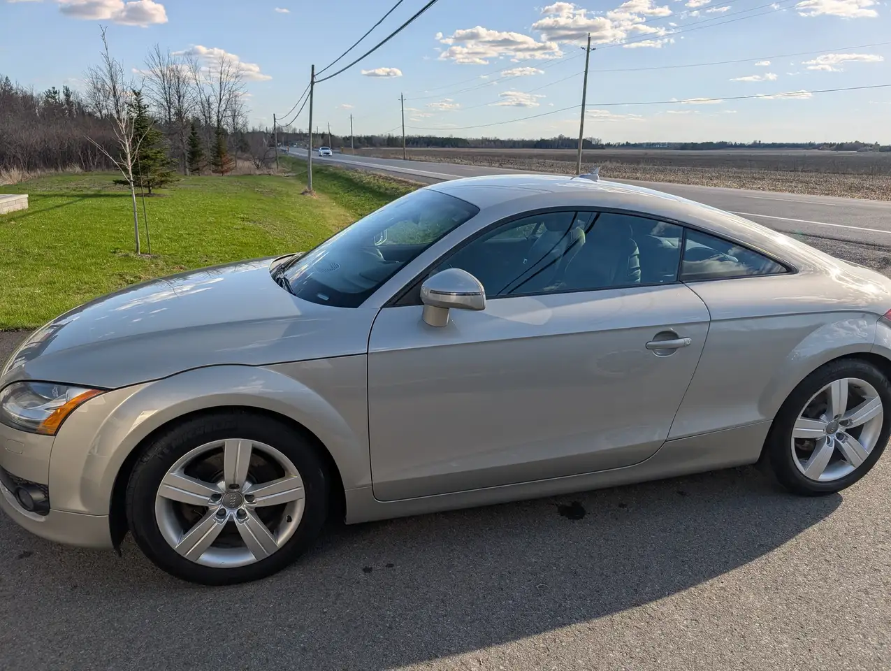 Audi TT снимка Audi TT