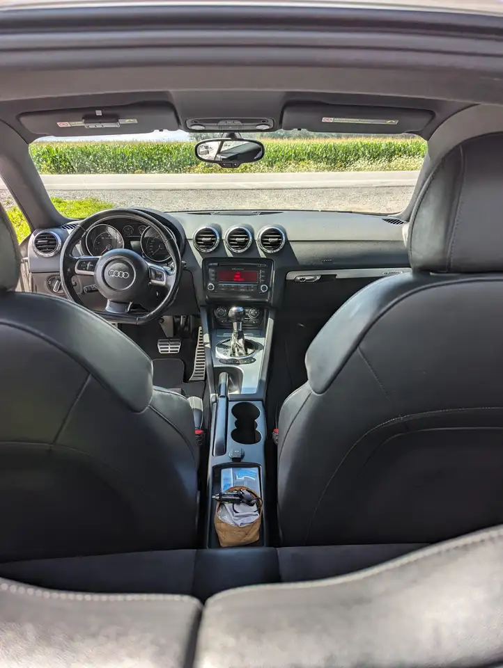 Audi TT снимка Audi TT