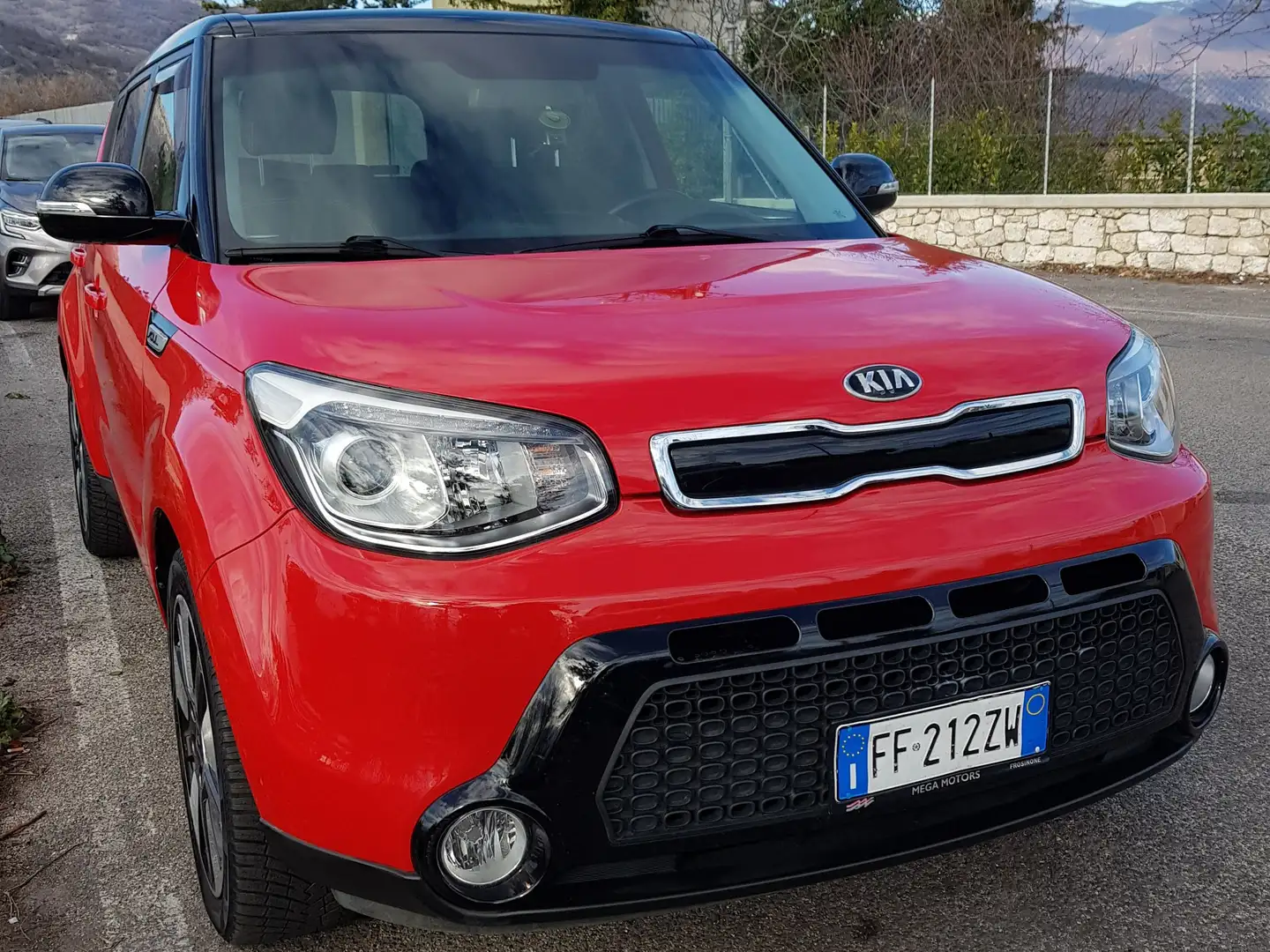 Kia Soul Soul II 2014 1.6 crdi 16v Your 136cv Červená - 2