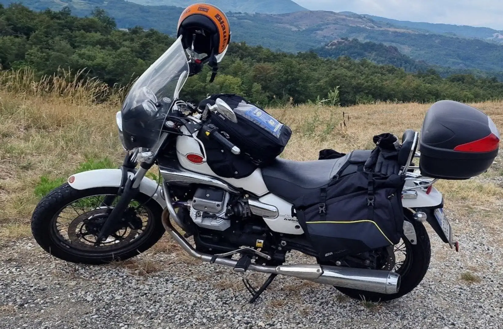Moto Guzzi Nevada 750 CLASSIC Bianco - 2