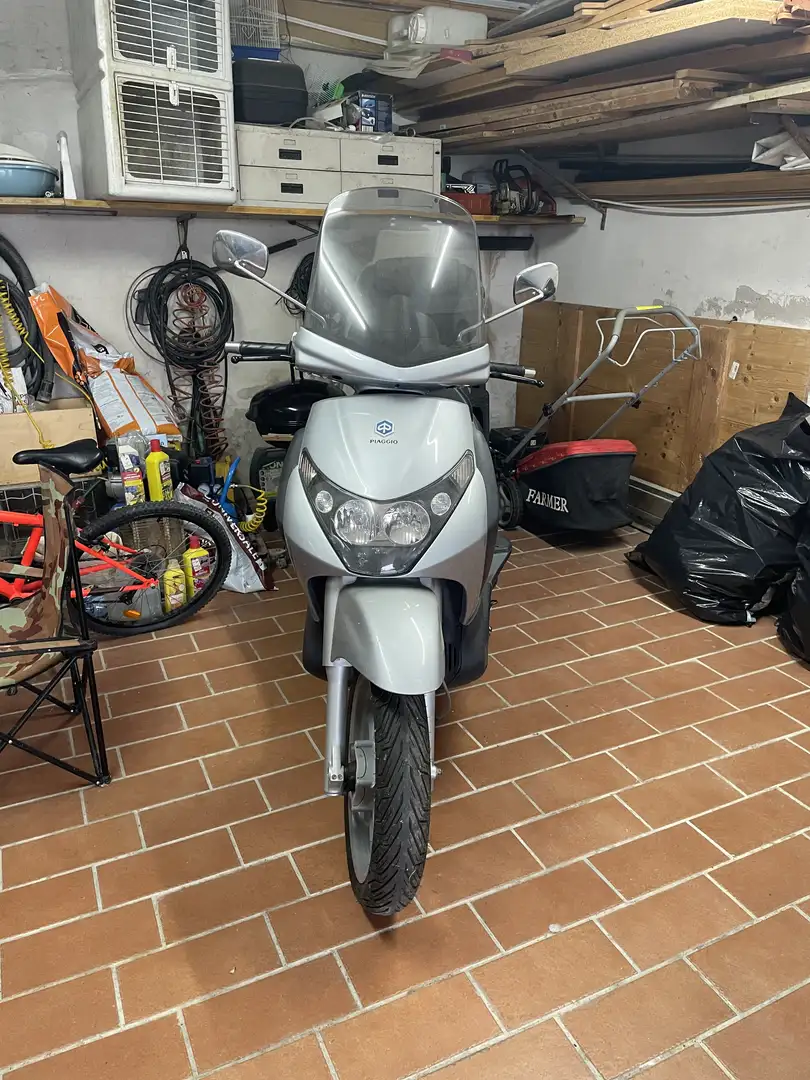 Piaggio Beverly 250 ie - 2
