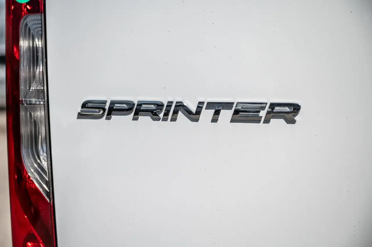 Mercedes-Benz Sprinter снимка Mercedes-Benz Sprinter