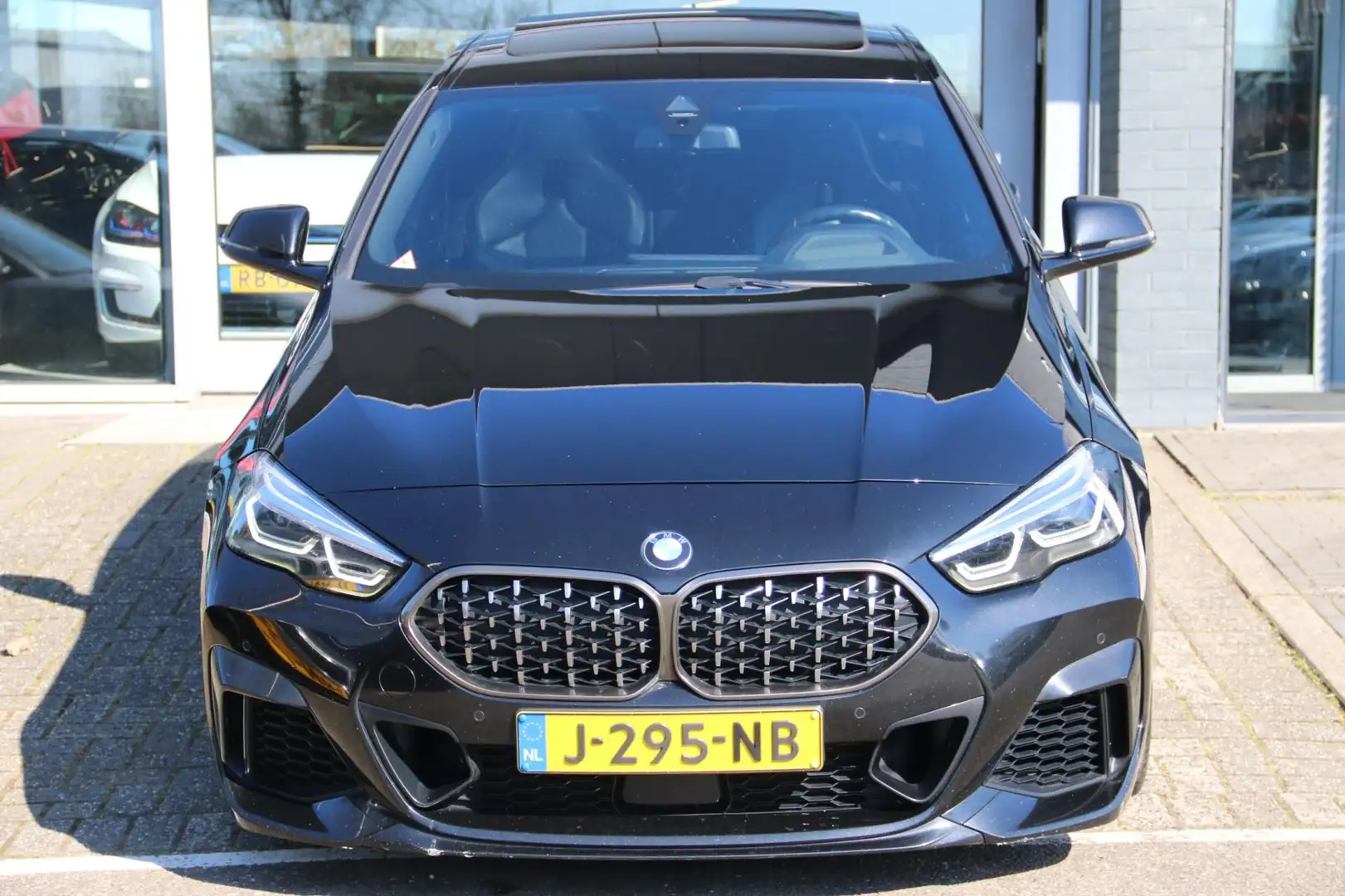 BMW 235 2-serie Gran Coupé M235i xDrive High Executive PAN Fekete - 2