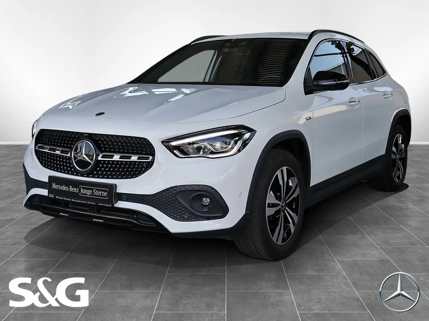 Mercedes-Benz GLA 250 e AHK+DISTRONIC+360°+CARPLAY+MBUX+18" Blanc - 1