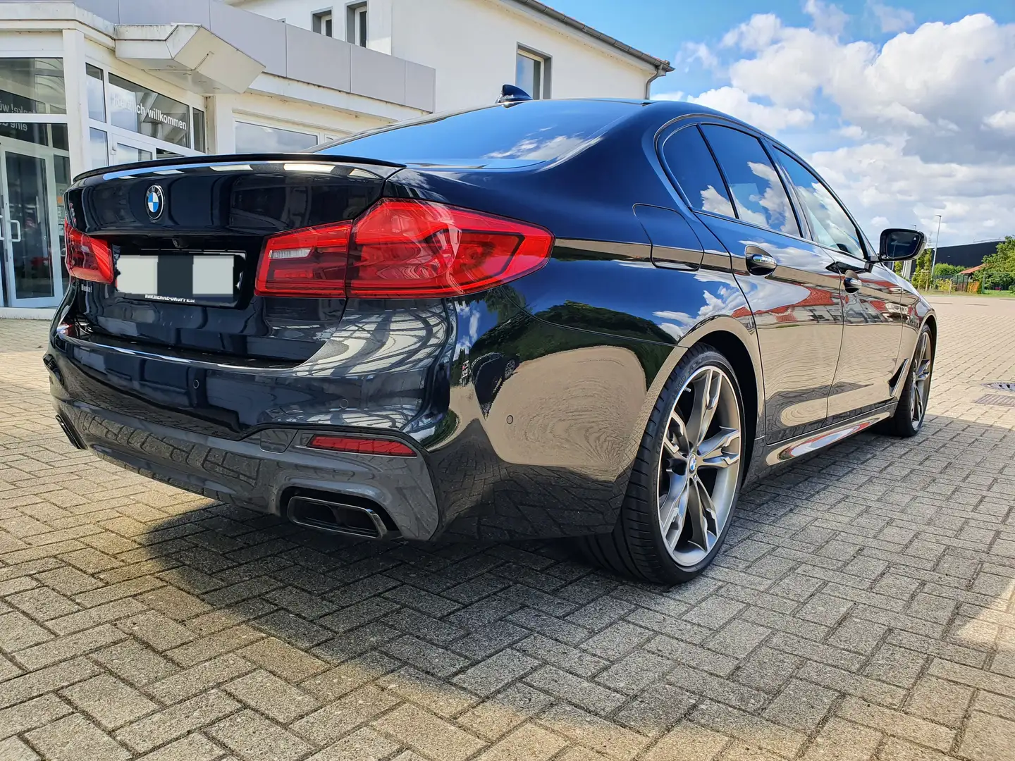 BMW M550 M550i xDrive Aut. Negru - 2