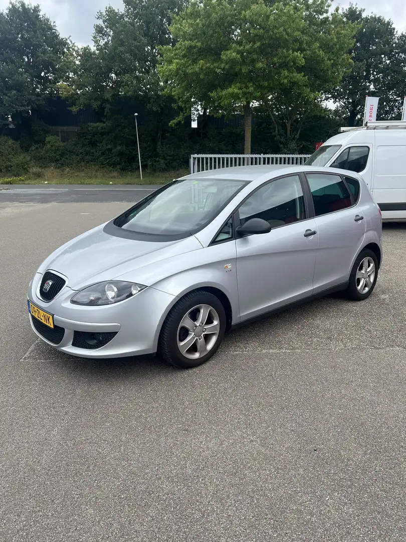 SEAT Altea 1.4 TSI Comfortstyle Šedá - 1
