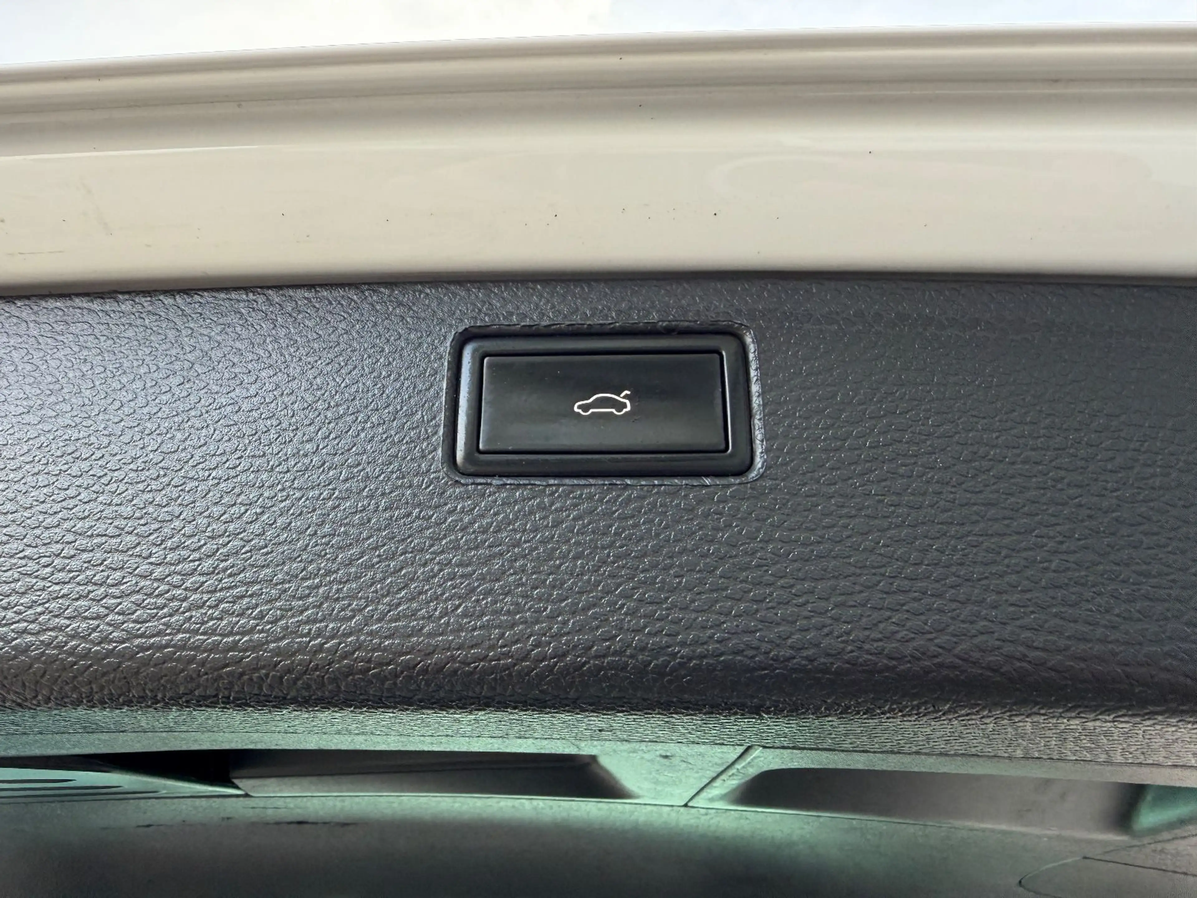 Volkswagen Passat Alltrack 2.0 TDI Variant 4Motion DSG*ACC* — photo 14