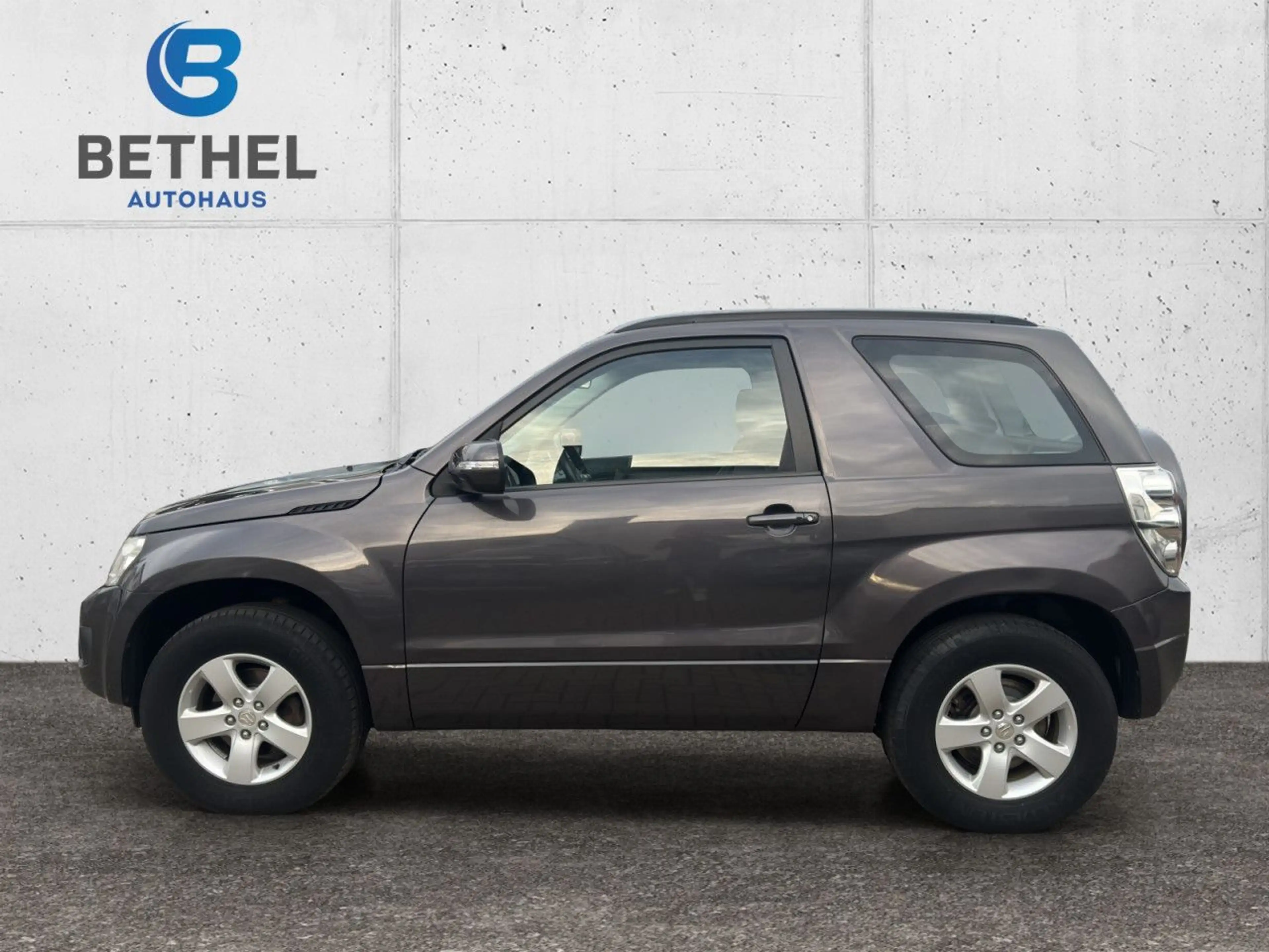 Suzuki Grand Vitara 2.4 Comfort Klima el. Fenster — photo 8