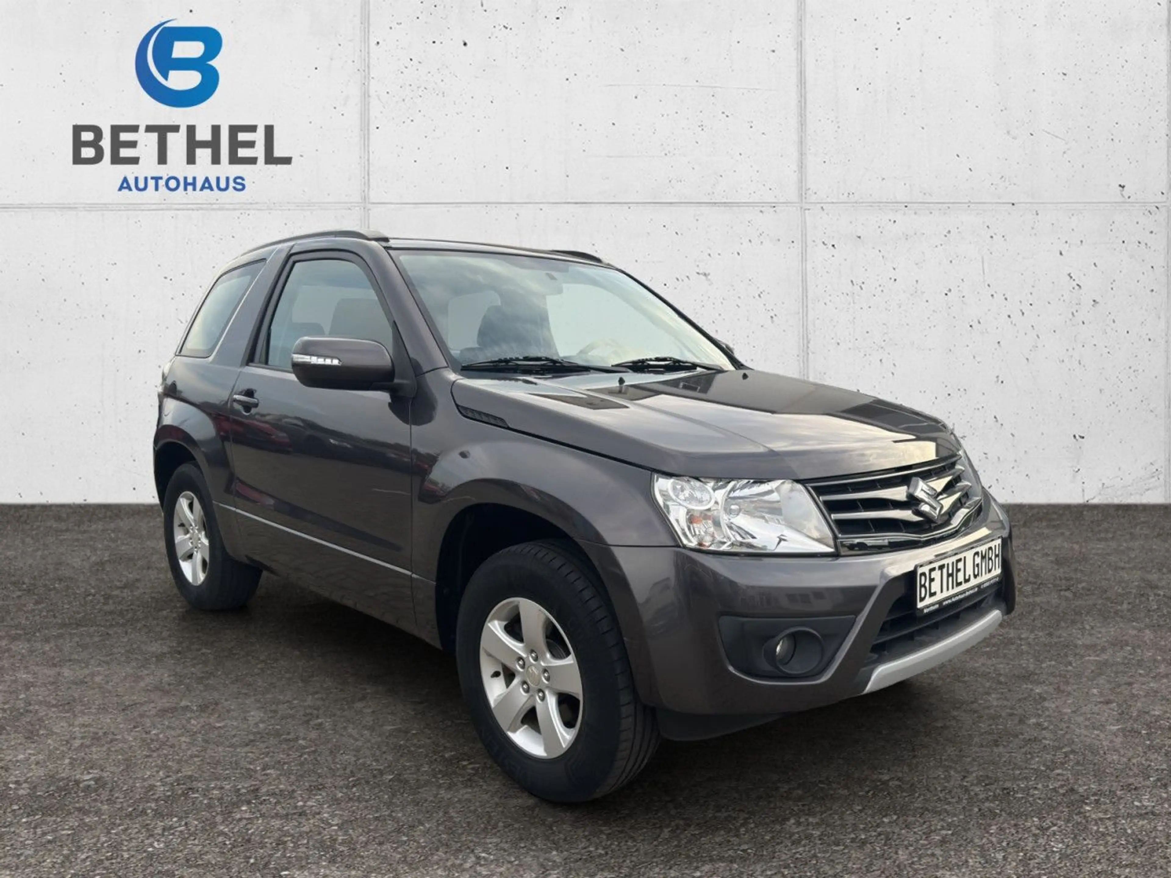 Suzuki Grand Vitara 2.4 Comfort Klima el. Fenster — photo 3