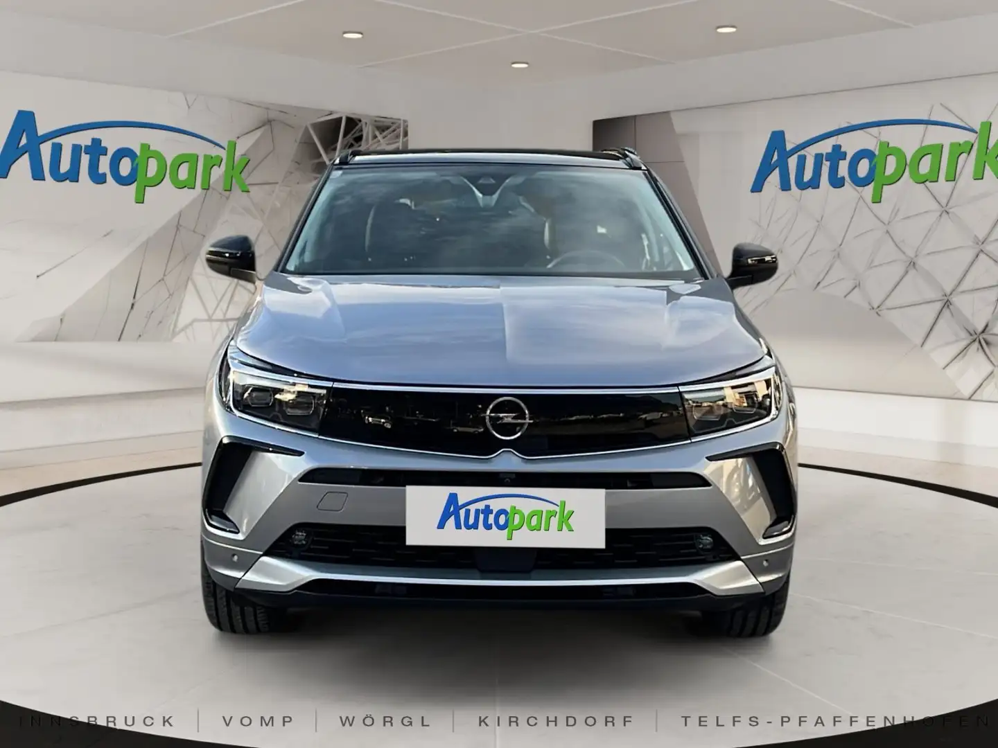 Opel Grandland X 1.2 Turbo Business Elegance Gris - 2