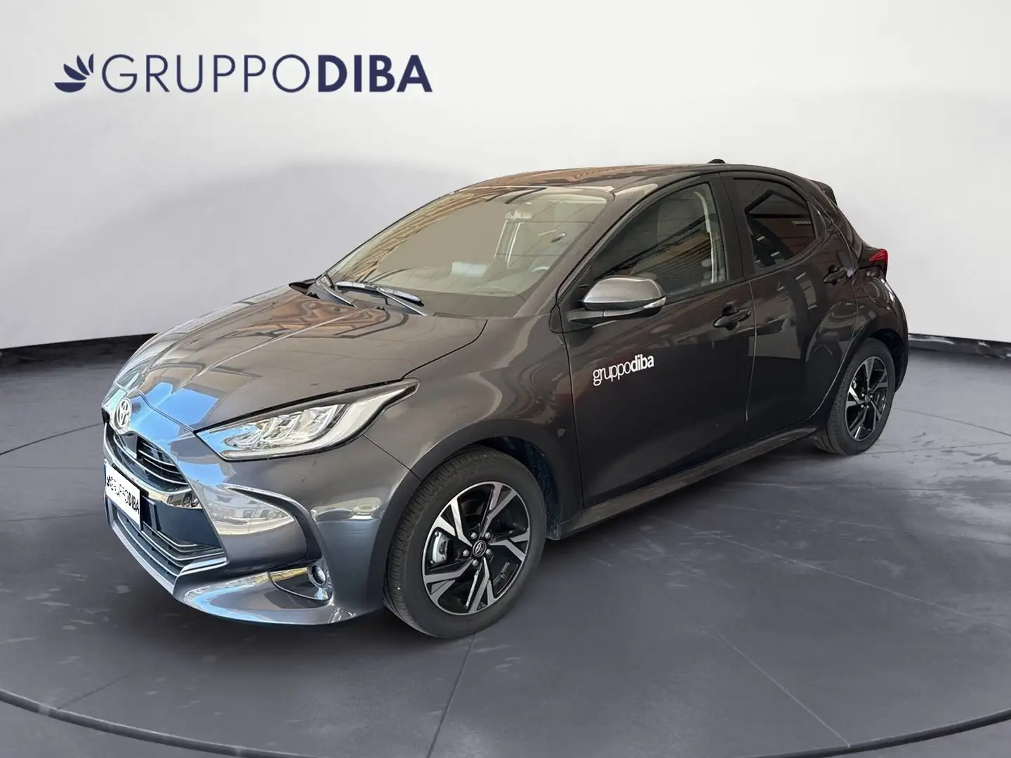 Toyota Yaris 1.0-1.3-TS-D4D 15H ECVT 5P TREND MY24 Grigio - 1