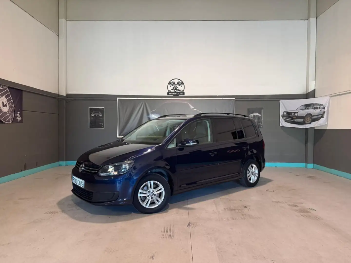Volkswagen Touran 1.6TDI Advance DSG 105 Blau - 1