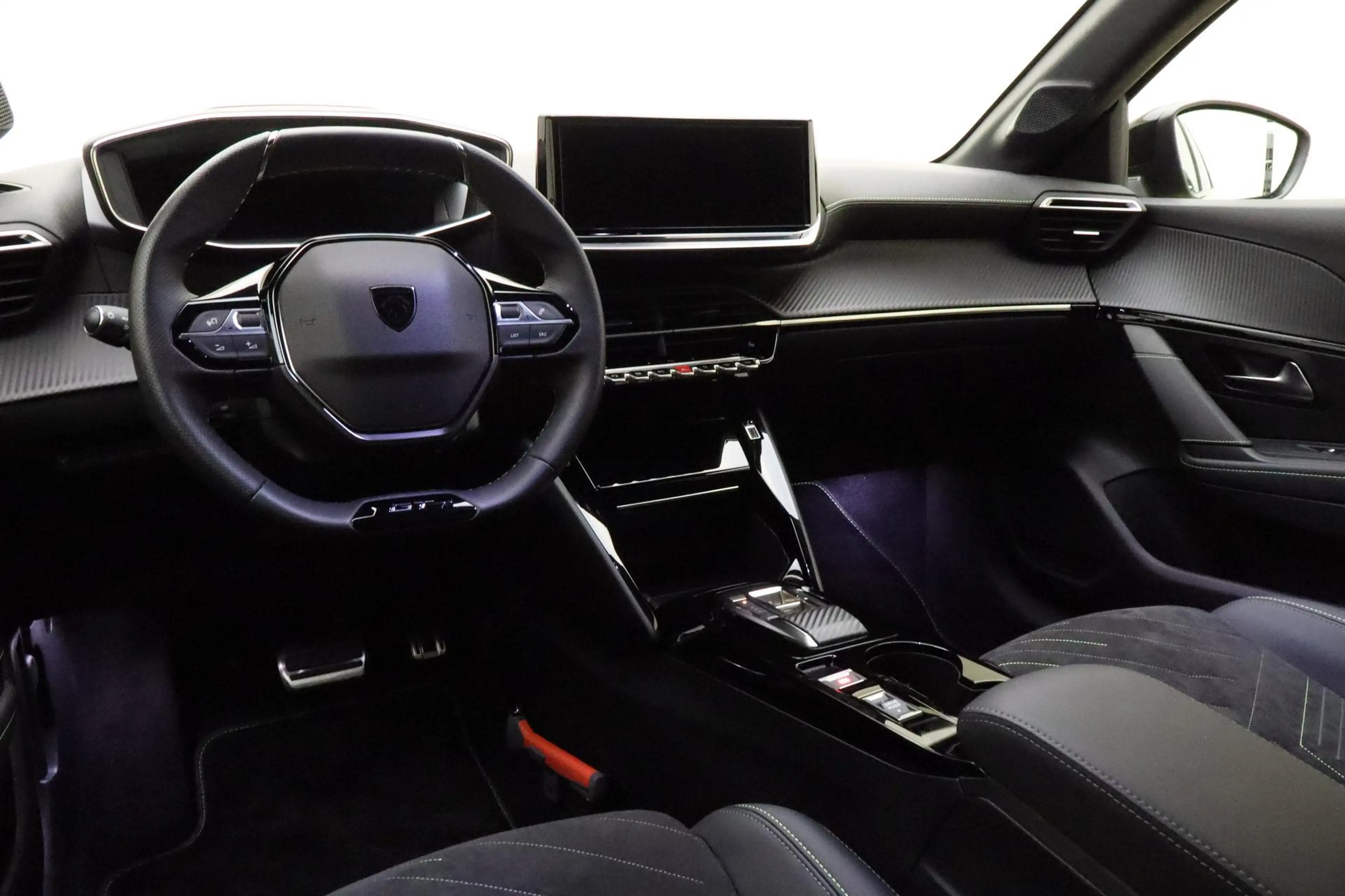 Peugeot e-208 EV GT 51 kWh | Pack Drive Assist | 360° Camera | S — photo 7