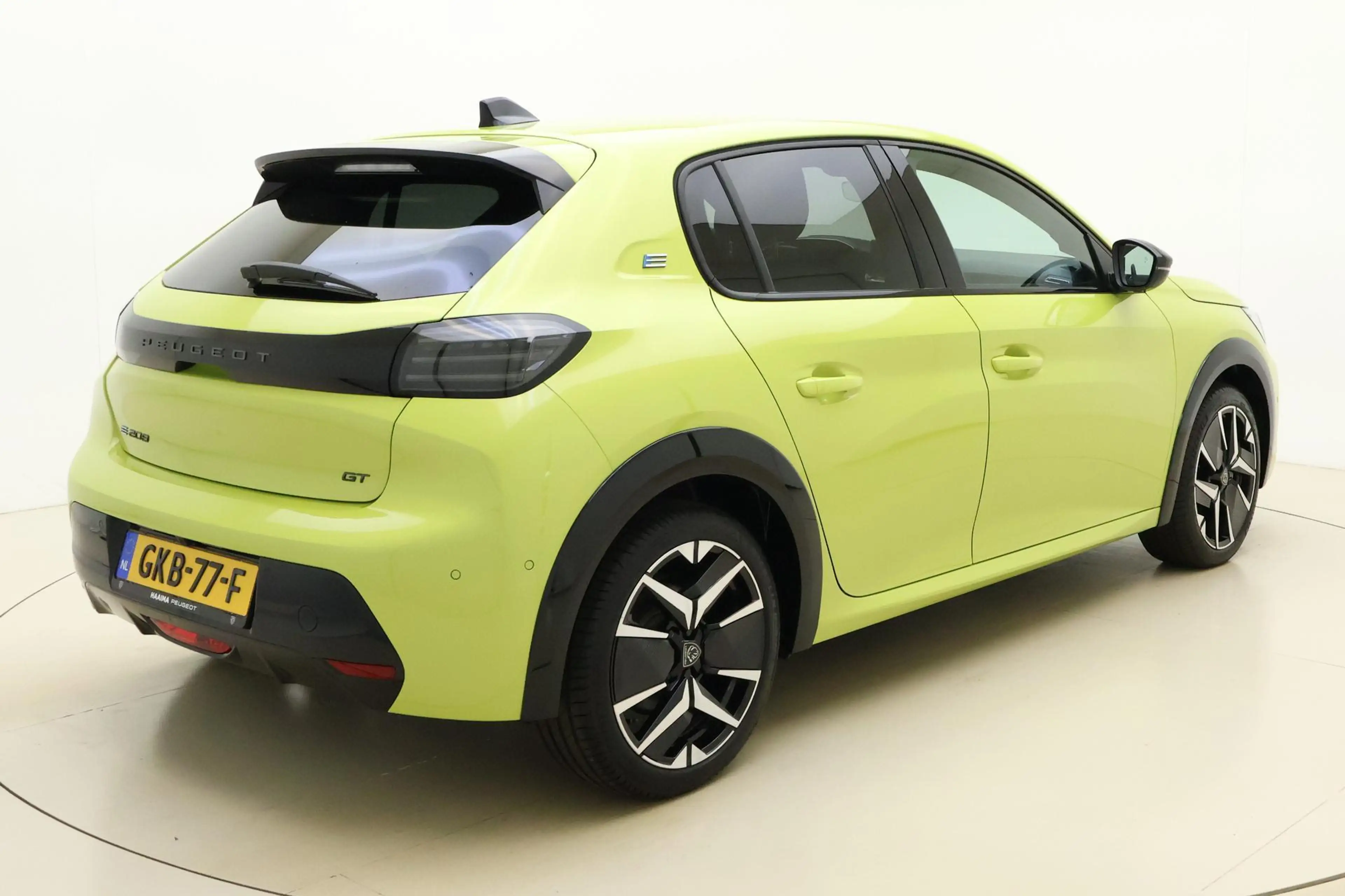 Peugeot e-208 EV GT 51 kWh | Pack Drive Assist | 360° Camera | S — photo 2