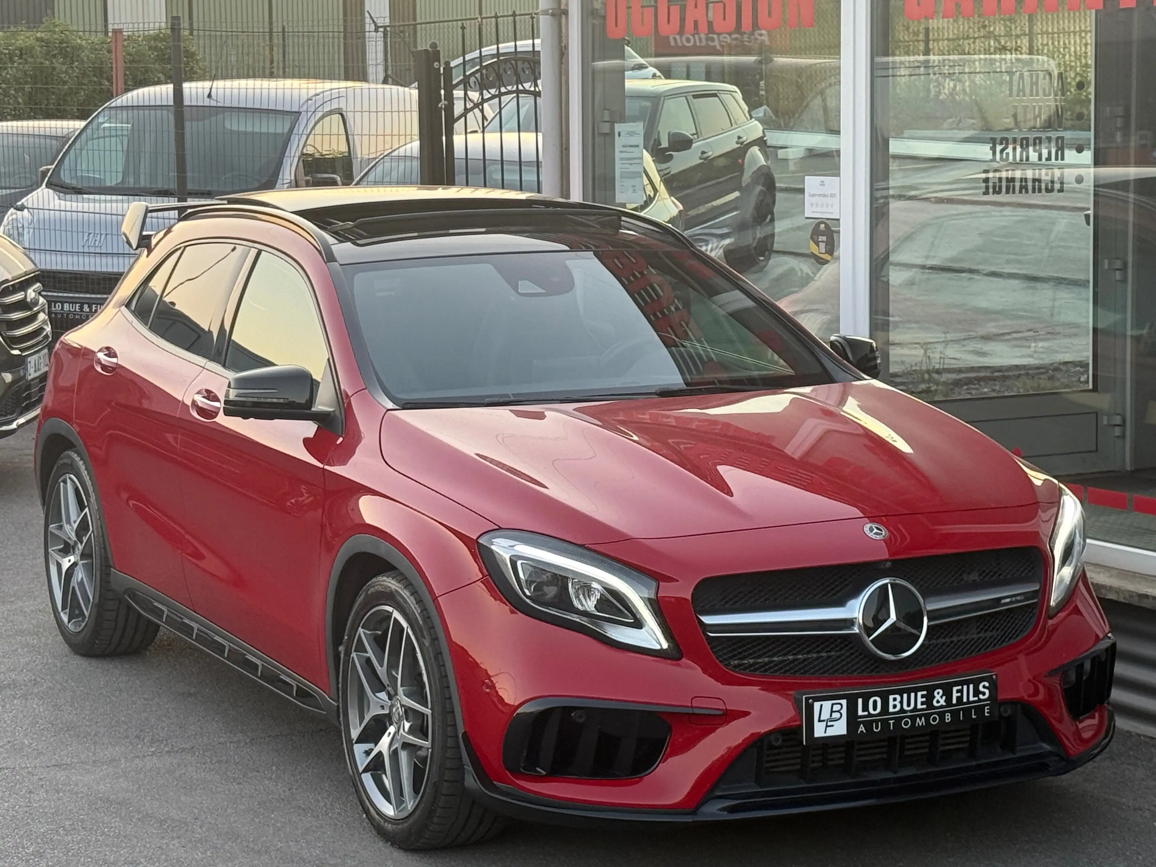 Mercedes-Benz GLA 200 AMG 45 Toit Pano Navi  Garantie Total — photo 10