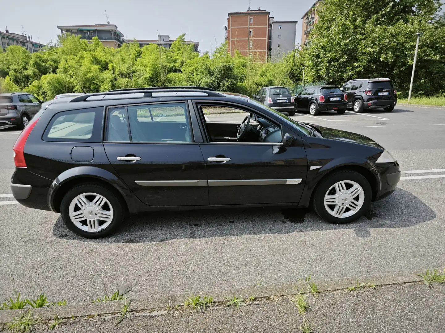 Renault Megane Grandtour 1.9 dci Luxe Dynamique 120cv - 1