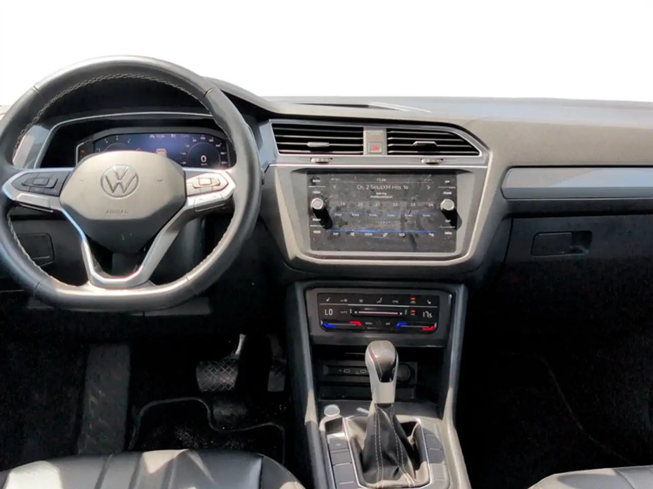 Volkswagen Tiguan снимка Volkswagen Tiguan