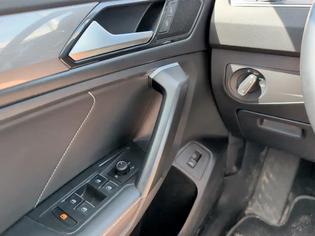Volkswagen Tiguan снимка Volkswagen Tiguan