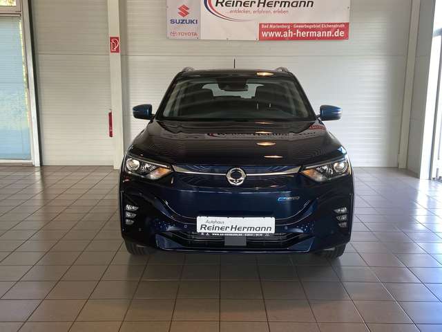 SsangYong Korando e-Motion Platinum NAVI TEILLEDER Wärmepumpe 17'