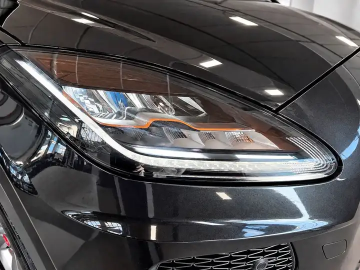 Jaguar E-Pace 2022, foto 26