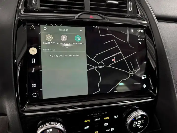 Jaguar E-Pace 2022, foto 19