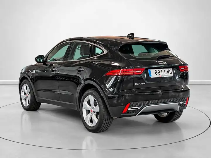 Jaguar E-Pace 2022, foto 5