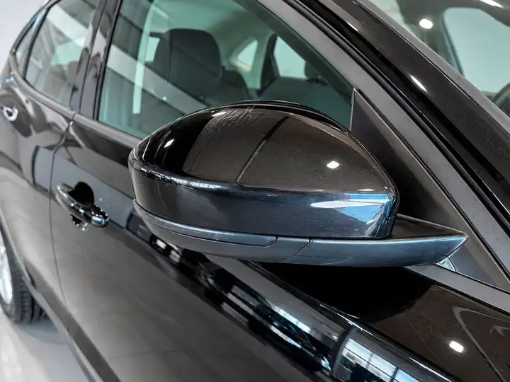 Jaguar E-Pace 2022, foto 25