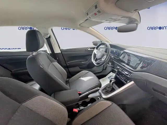 Volkswagen Polo view 7