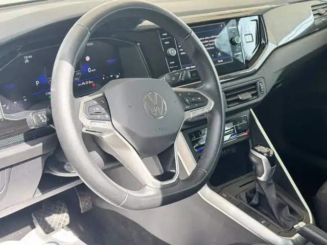 Volkswagen Polo view 19