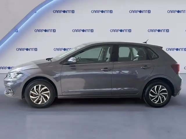 Volkswagen Polo view 4