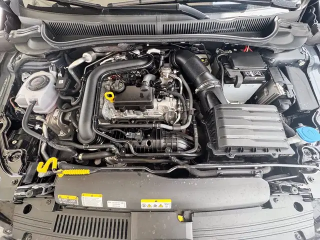 Volkswagen Polo view 13